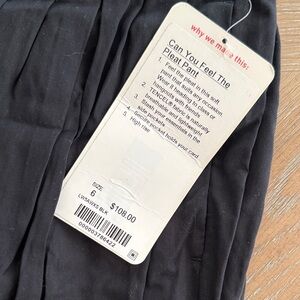 lululemon athletica Black Pleat Pants
